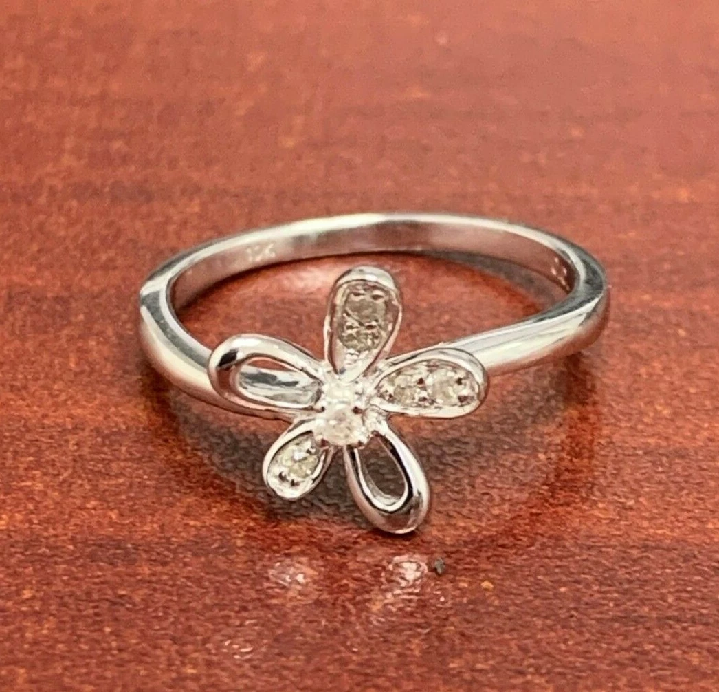 White Gold Flower Petal Diamond Ring SIZE 6.25