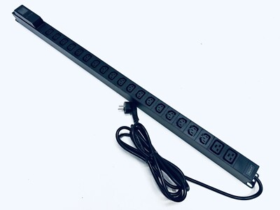 DIGITUS DN-95622 local monitored PDU 18xC13 2xC19 Leitungsverteiler (#2134)