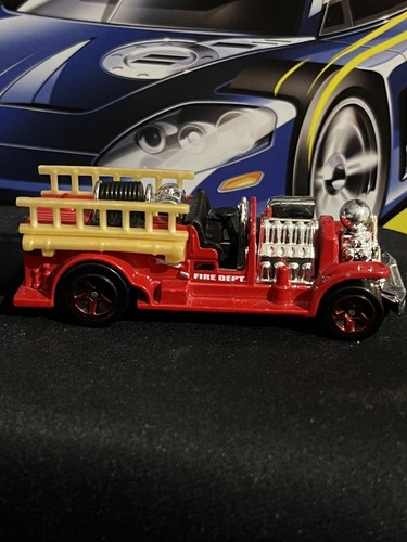 Hot Wheels Ol Number 5.5 Fire Truck 1:64 Red Diecast NM Cond Fire Engine - Picture 3 of 8