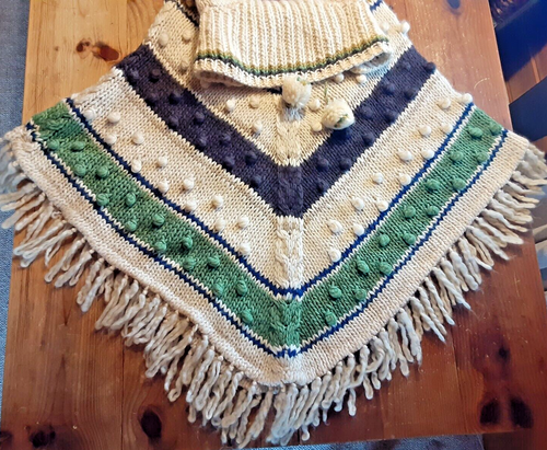 Vintage Wool Poncho Jumper Sweater Coat 70's Retro Hippie Boho w/ Fringe PomPoms - Picture 15 of 23
