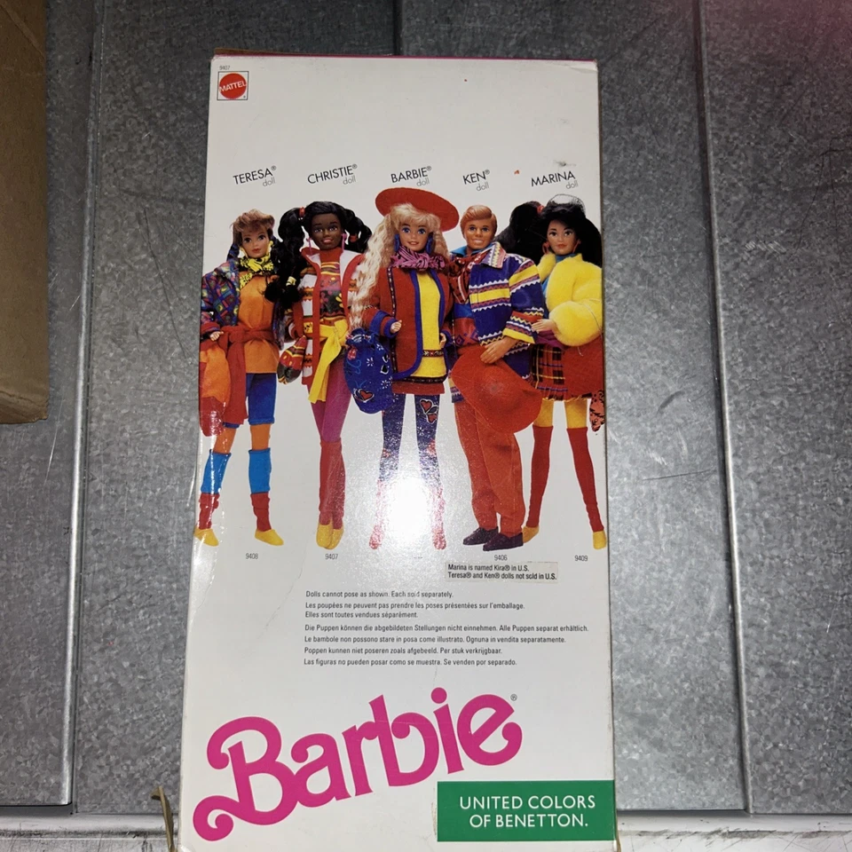 Barbie United Colors Of Benetton Christie Shopping Doll # 9407 1990 Mattel NRFB Foto 4 de 4