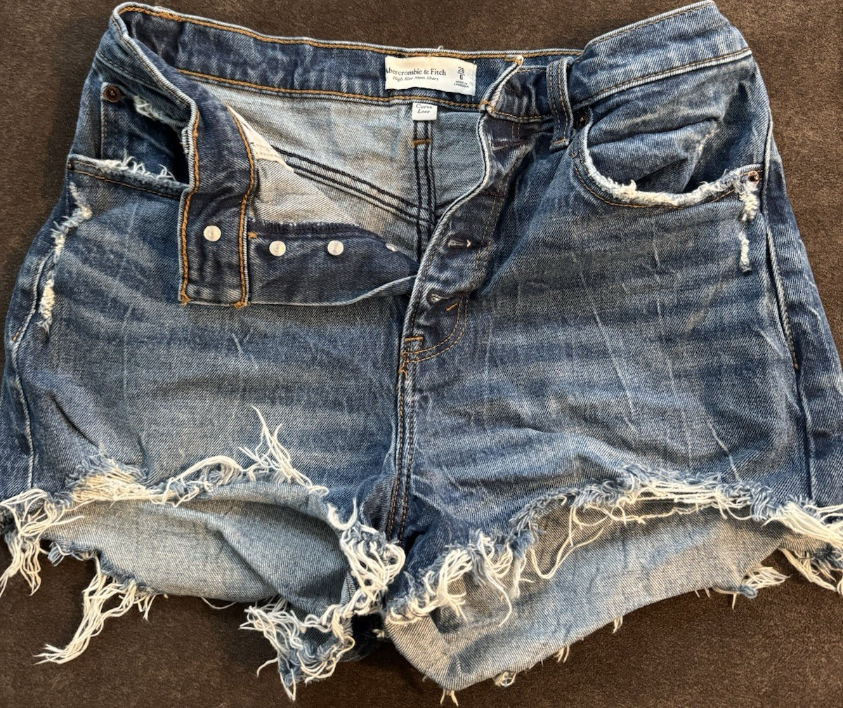 Abercrombie & Fitch Women’s Blue Denim Cut Off Shorts Size 2 Medium Wash