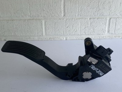 2013-2019 Nissan LEAF SENTRA Oem Accelerator Gas Pedal Sensor 180023RA0A