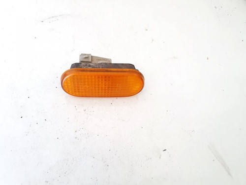 3a0949117a Seitenblinker (Kotflügelblinker) Vorne Linke  Volkswa DE1476303-01