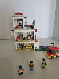 LEGO Creator Modular Family Villa 31069 3 in 1 Complete Set w/ Minifigures