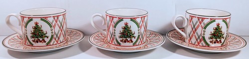 Vintage 21 Piece Holly Ribbon International Semi-Porcelain Dinnerware From Japan - Picture 14 of 19