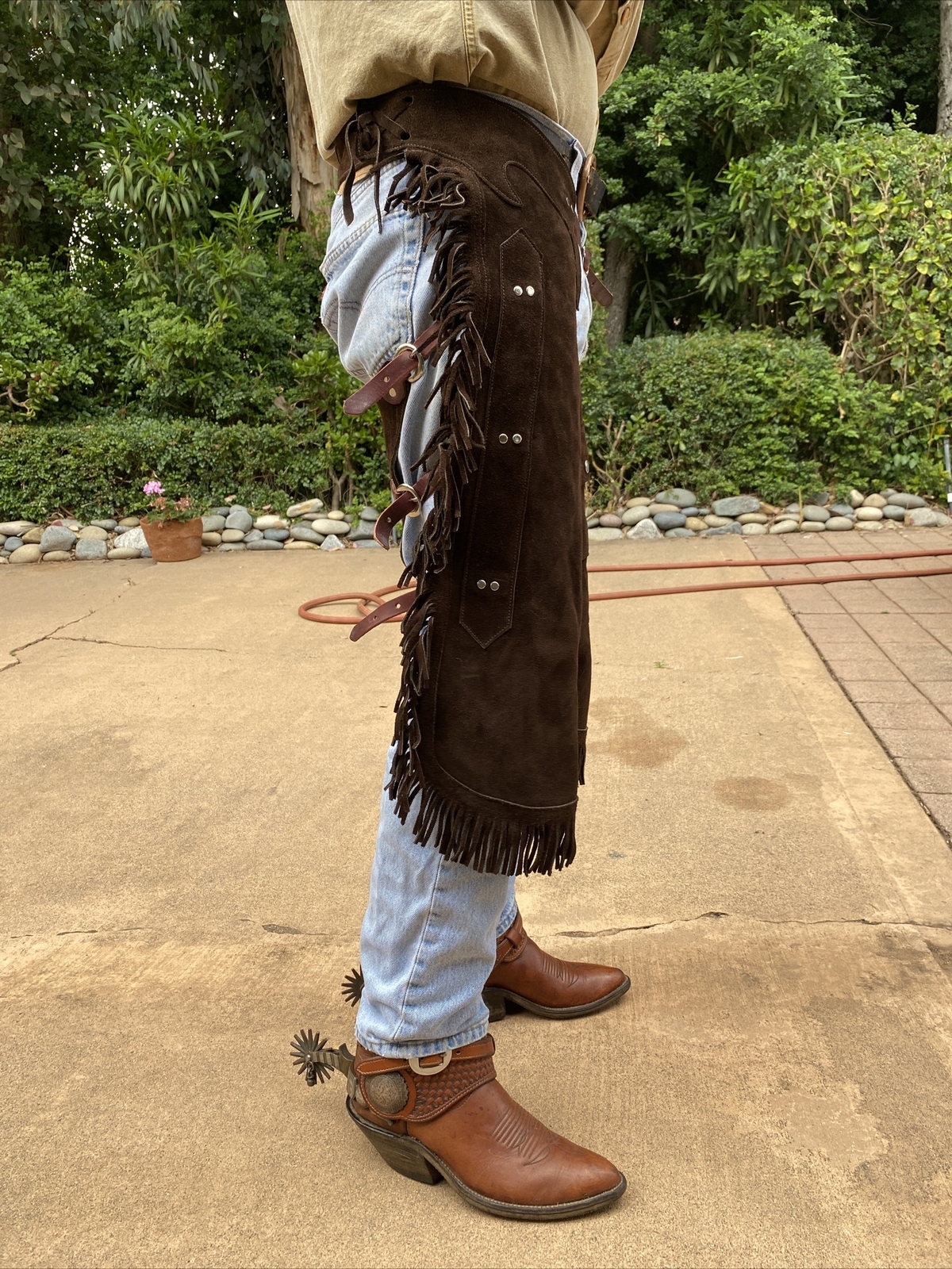 Unisex Suede Leather Western Chinks For Outdoor Sports and Horse Riding ...