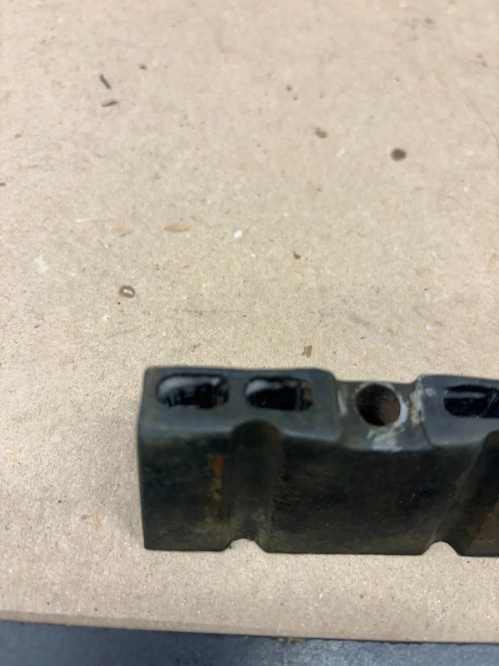 Ford Ranger Explorer Bronco 1989 90 93 94 abrazadera de batería soporte de sujeción de cuña Foto 2 de 4