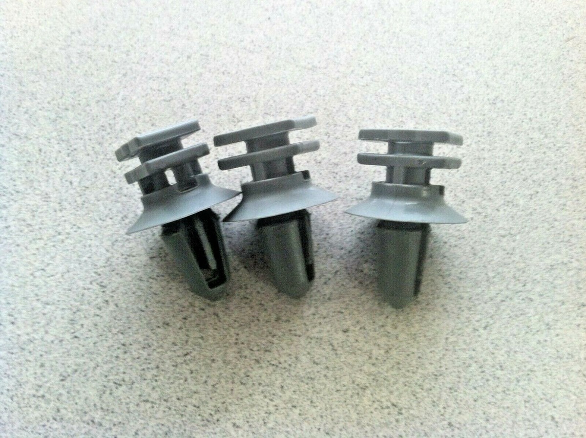 2000-2006 BMW X5 E53 ~ 3 ENTRANCE COVER CLIP - SET ~ 51478262533 
