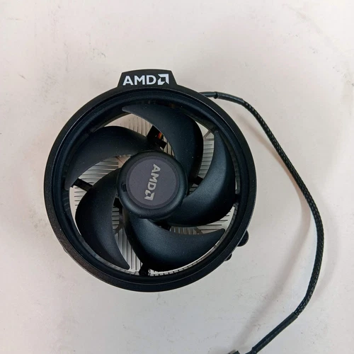 AMD Ryzen 7 2700X 3.70GHz 8 Core YD270XBGAFBOX 16 Thread AM4 - Picture 3 of 4