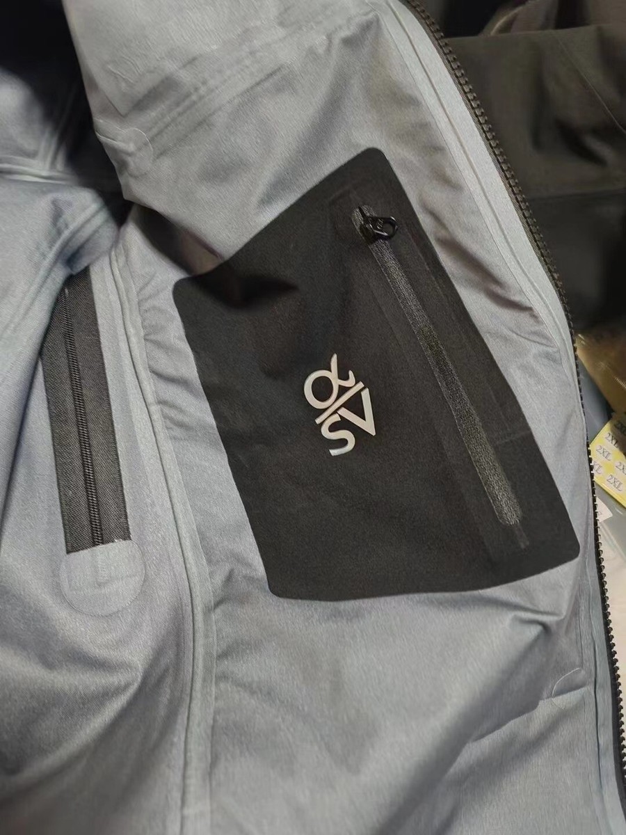 ARC 'TERyx ALPHA SV seventh generation mountain hardshell outdoor