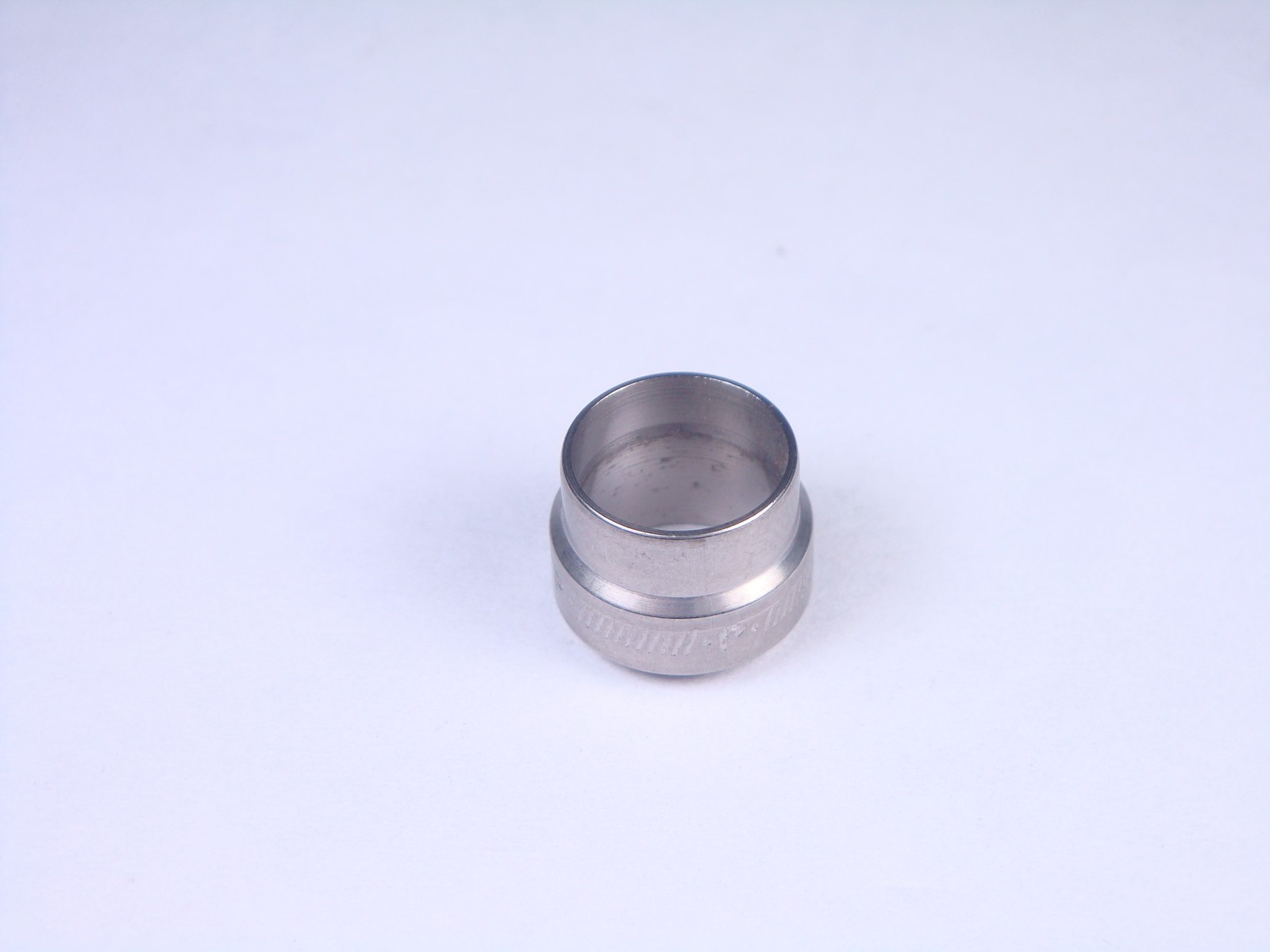 MS518255SS Parker Hydraulic Tube Fitting Flareless Sleeve Clinch 3/8