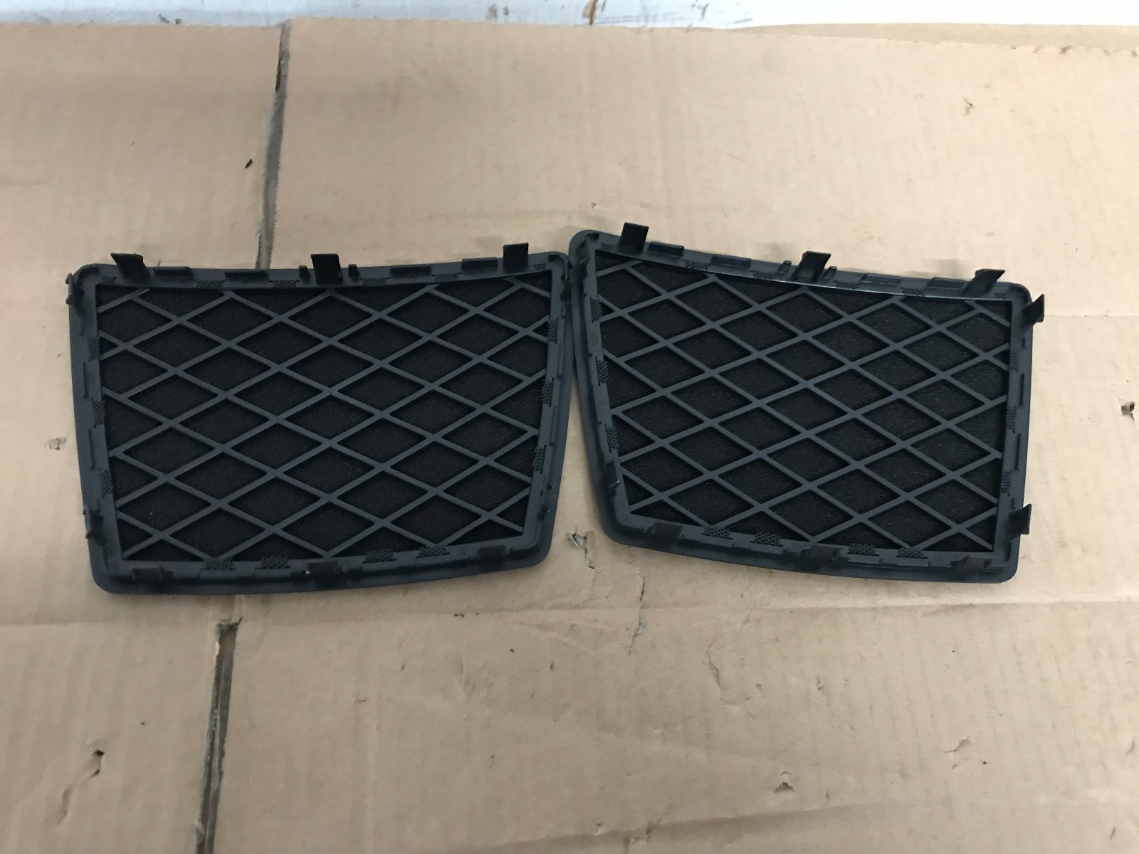 BMW OEM E63 E64 650I 645CI 0410 SET REAR DECK BACK SPEAKER COVER GRILL