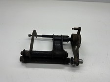 STAFFA SUPPORTO MOTORE SILENT BLOCK PIAGGIO BEVERLY 250 2004-2006-2007-2008