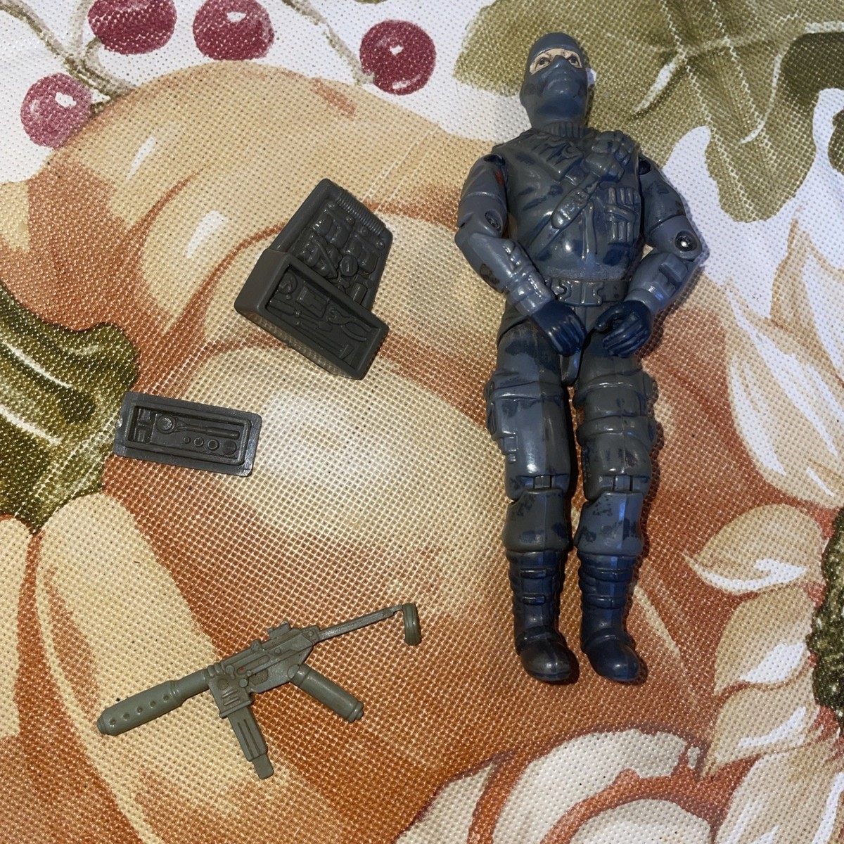 HASBRO GI JOE FIREFLY ACTION FIGURE GRAY w/GUN BACKPACK RADIO | eBay