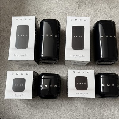 SMEG Limited Edition 2026 4 Trockenlagerbehälter in Schwarz