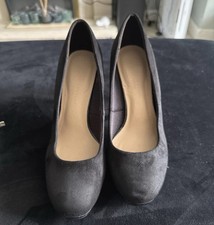 Ladies Black Court Shoes From Marks And Spencer Size 6 Wide Fit