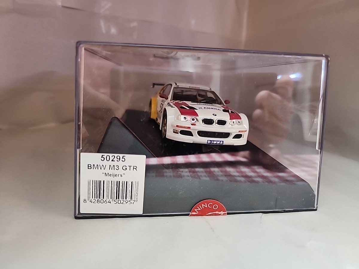 1-43 「廃盤」「希少」 INSIGHT Retrofitkit M3 M6用 NINCO BMW M3 GTR JOHN MEIJERS #58 1:32 SLOT CAR YELL/WHT #50295