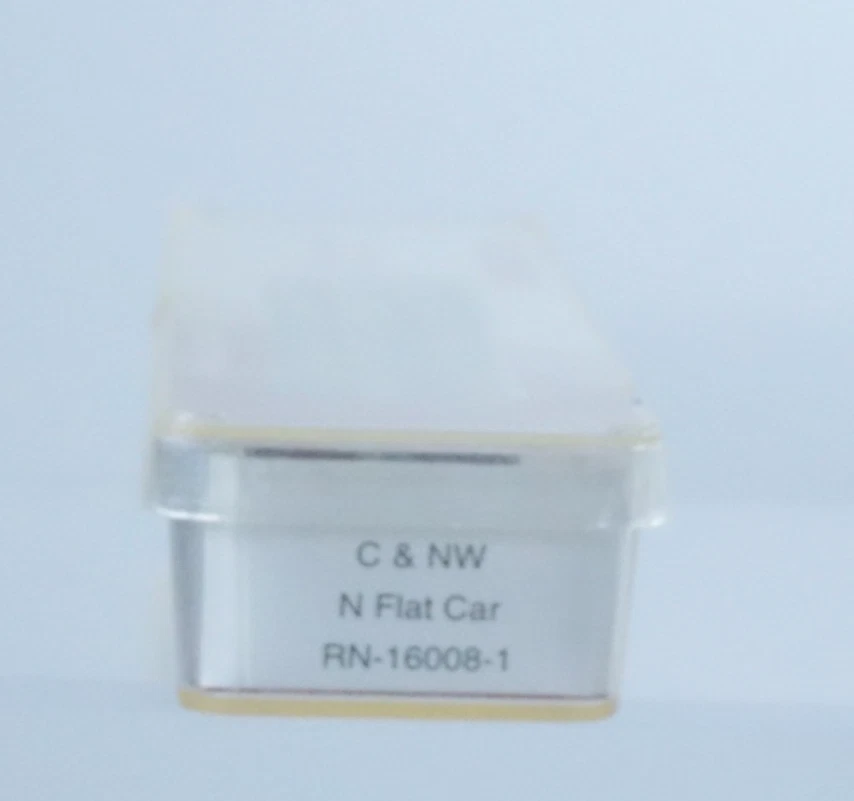 NOS Red Caboose CHICAGO & NORTH WESTERN N Scale Flat Car Set - RN-16008-01 - Image 4 of 4