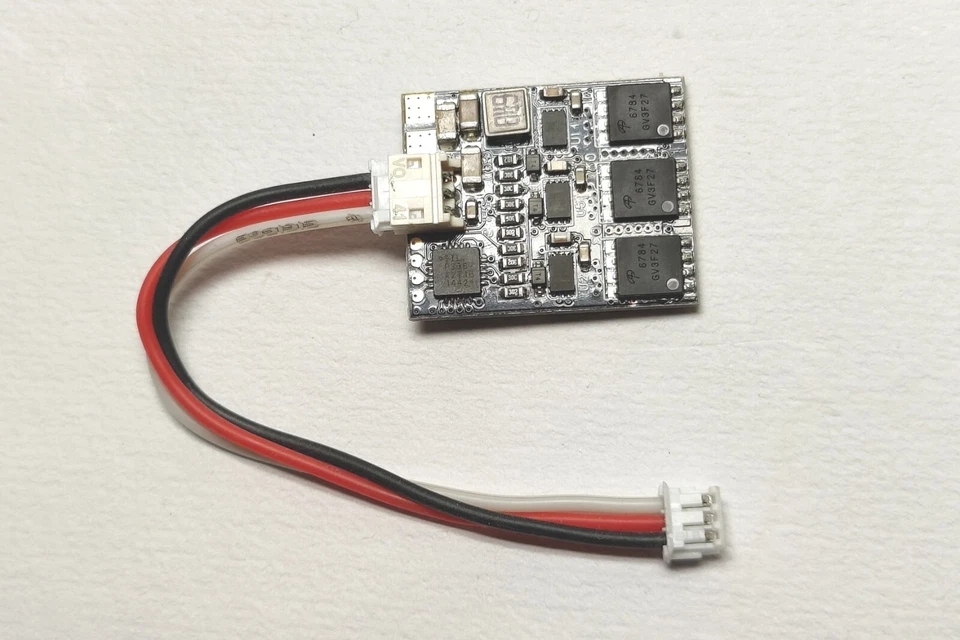 New DasMikro 18A Micro Brushless ESC 5-8.4V Input For PN Racing AWD Micro RC Car - Image 4 of 4