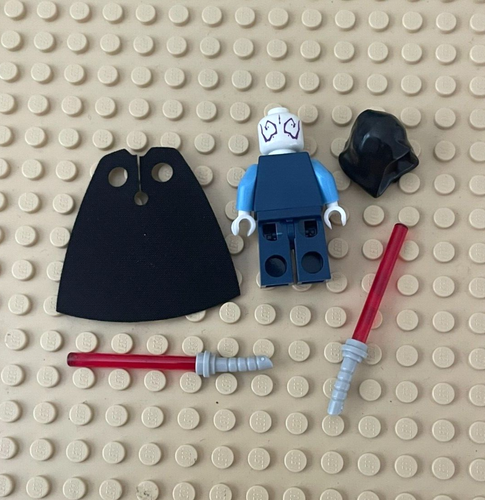 LEGO Star Wars ASAJJ VENTRESS Minifigure #7676 (NEW) 2 LIGHTSABERS CLOTH SKIRT - Picture 3 of 5
