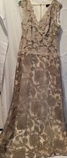 Tadashi Shoji Metallic Dress  Size 14 Cocktail Semi Gown Lace Sheath Sleeveless