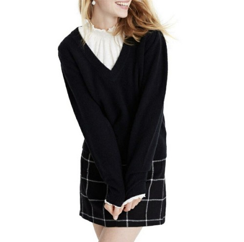 MADEWELL Westgate V-Neck Sweater in 
