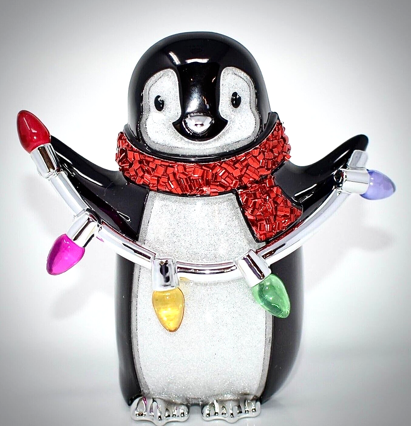 New PENGUIN Christmas Lights Wallflower Nightlight Bath & Body Works Plug In-image