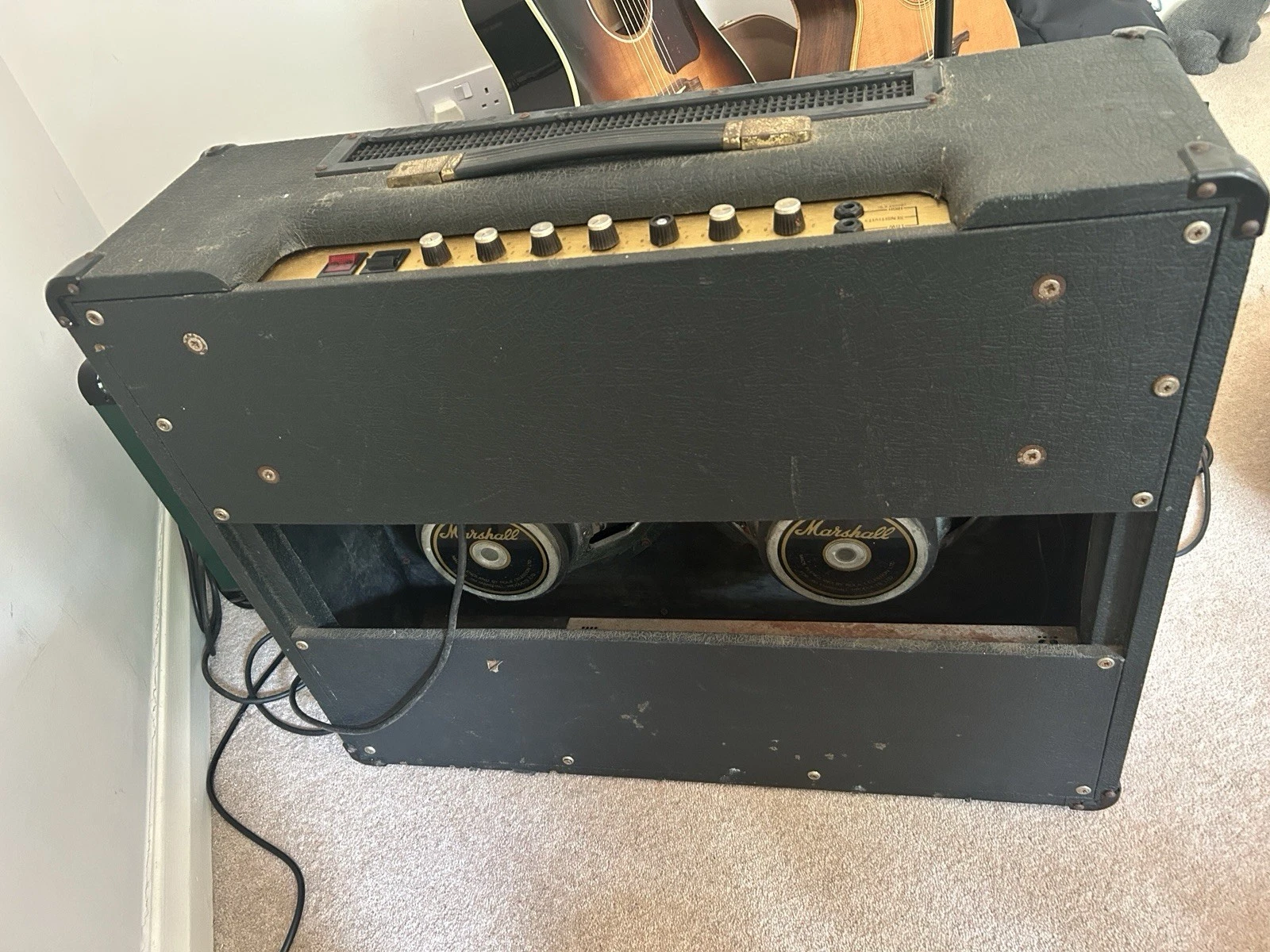 Picture 4 of 5