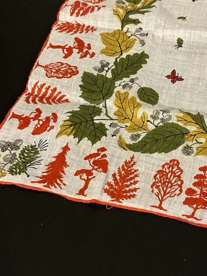 HANKIE VINTAGE - HERMOSOS COLORES OTOÑO HOJAS, BELLOTAS Y MÁS - LINO Foto 2 de 4