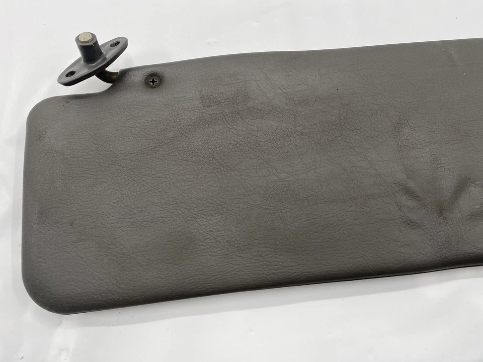 Parasol para camión Mazda B2200 B2600 B2600i 1986-1993 conductor pasajero fabricante de equipos originales Foto 2 de 4