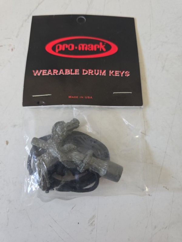 PROMARK WEARABLE DRUM KEY NECKLACE TWIN DRAGONS CAST METAL PEWTER FINISH