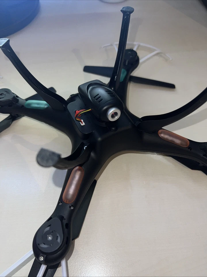 Syma X5SC RC Drone Quadrocopter mit Kamera  Drone - Perfekt Für Kinder! - Bild 3 von 4