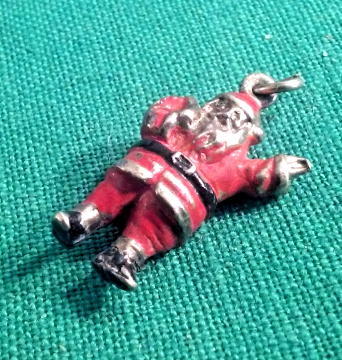 Vintage Holiday Christmas Mini Santa Claus Metal & Enamel Pendant Bracelet Charm
