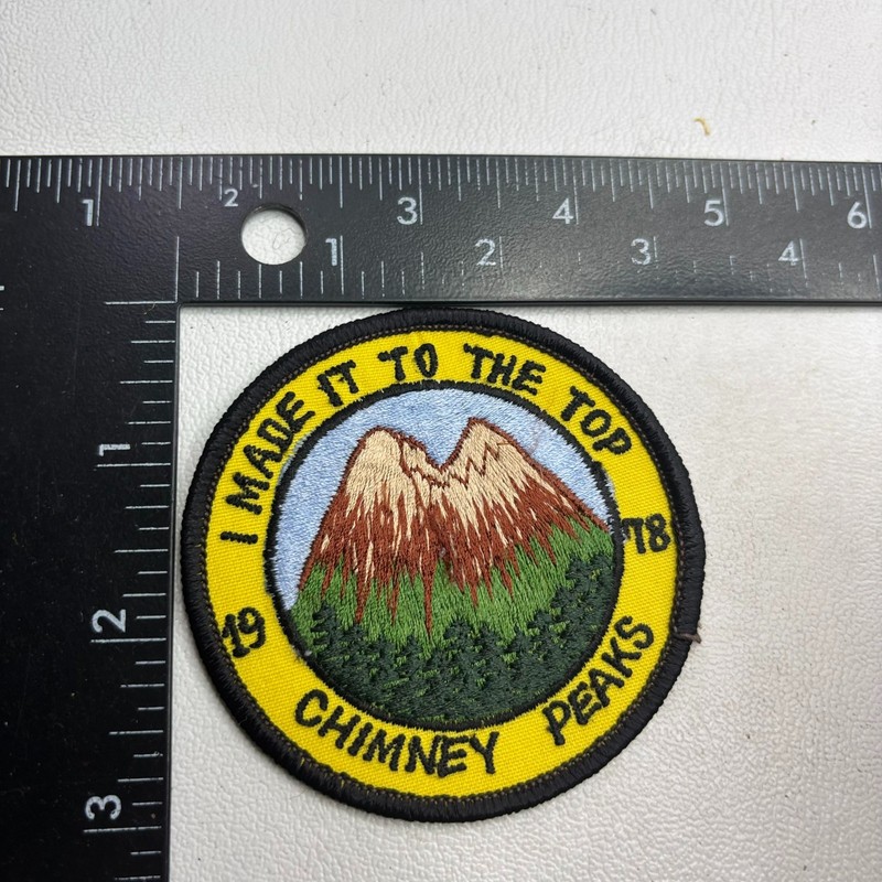 Vtg 1978  I MADE IT TO THE TOP OF CHINMEY PASS Mountain Climbing Patch 66Q8