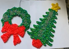 VTG Mini Melted Plastic Popcorn Decorations Christmas Tree & Wreath Glittery