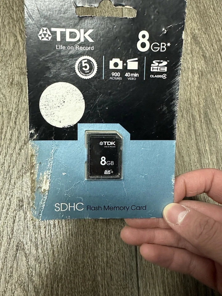 TDK SDHC Flash Memory Card 8GB - Image 3 of 4