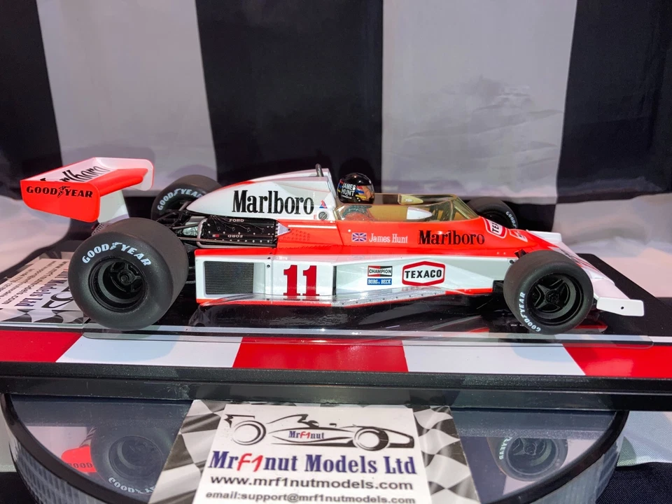 1:18 Model Car Group MCG 18612F James Hunt McLaren M23 #11 World Champion 1976 - Image 4 of 4