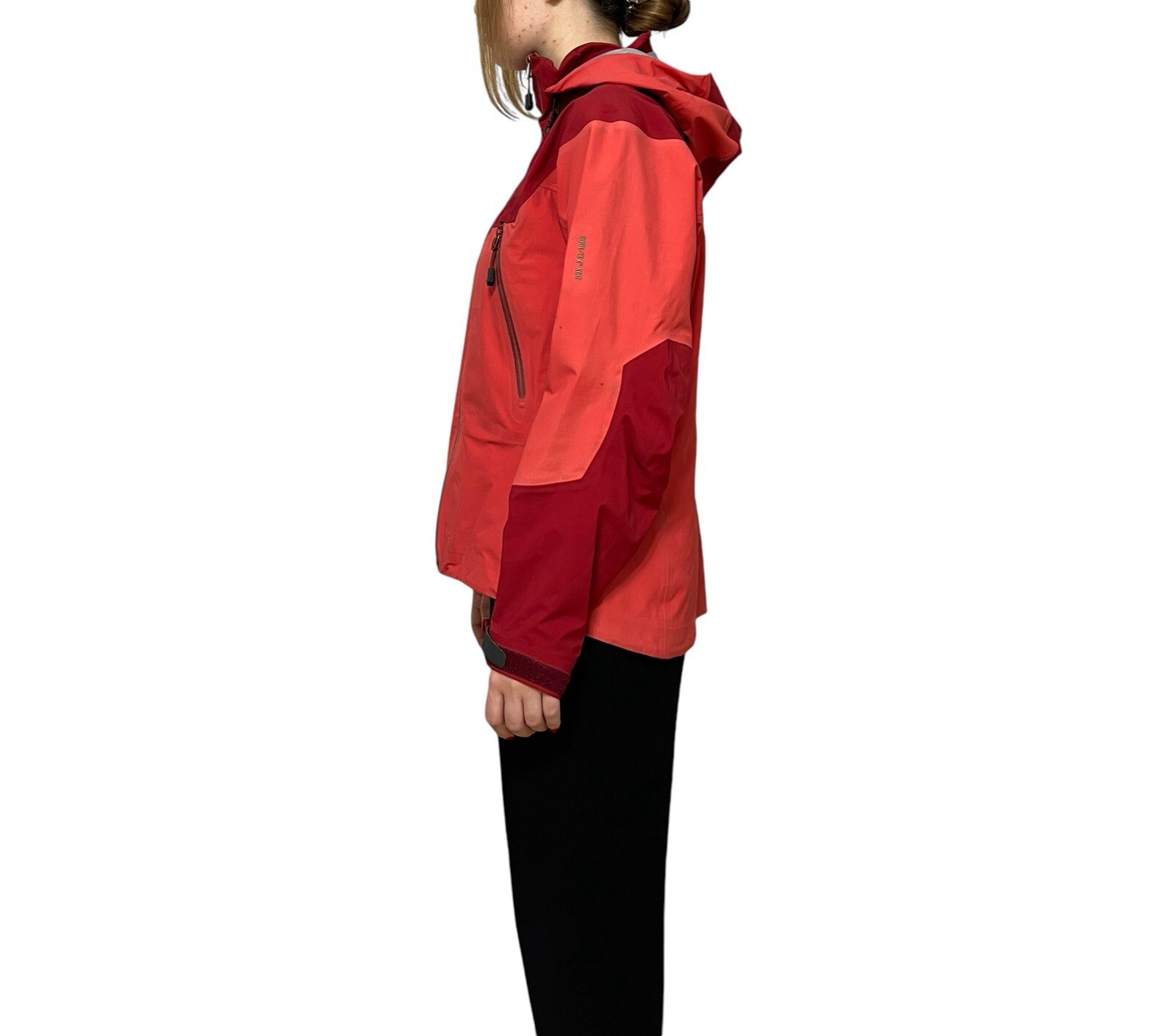 ARC'TERYX Giacca donna vintage Arcteryx Gore Tex XCR con cappuccio e zip intera cappotto rosso taglia M