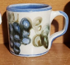 Louisville Stoneware VINTAGE (BLUE BAND) Mug, 3", Blue Grapes,  Excellent
