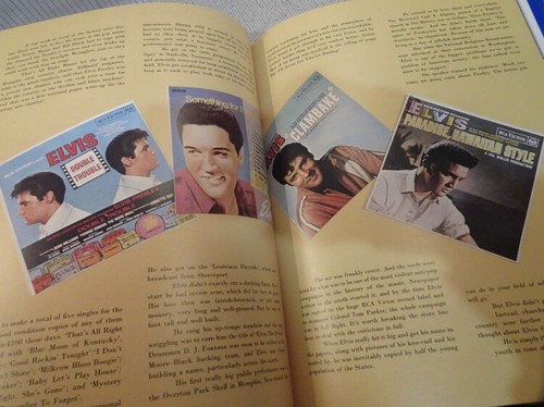 ELVIS PRESLEY RARE MEMORABILIA BOOK PETER JONES - Picture 4 of 7