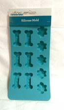 Celebrate Bone Paw Silicone Treat Mold NEW