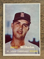 Top 10 Hoyt Wilhelm Baseball Cards 14