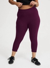 Torrid 3 3X Purple Crop Capri Leggings Plus Size 22-24 Comfort NEW