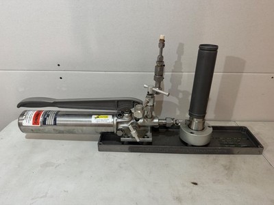 AMETEK M&G DM-T-150 Hydraulic Pressure Test Pump - 15,000 PSI
