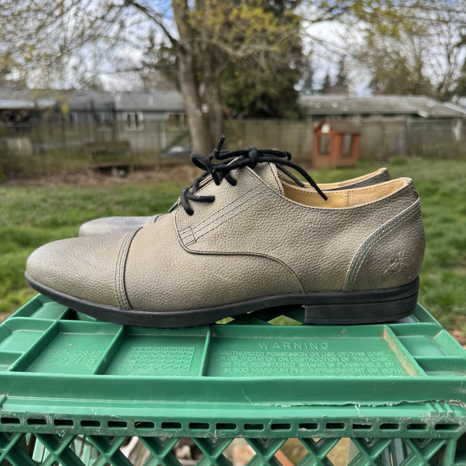 SAOLA JOHN FLUEVOG Prophesy Breton scarpa derby in pelle con punta a cappuccio verde taglia 10