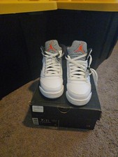 Size 7 - Air Jordan 5
