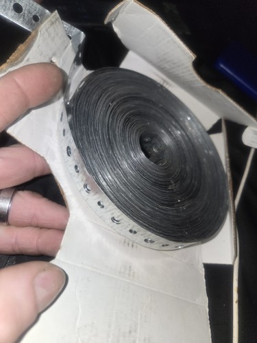 3/4" na 10 stóp 22-stopowy metalowy pasek wieszak (nowy w pudełku) - Zdjęcie 2 z 5