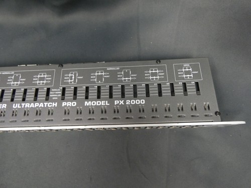 Behringer PX2000 Ultrapatch Pro 48 Point Audio Patch Bay - Picture 7 of 11
