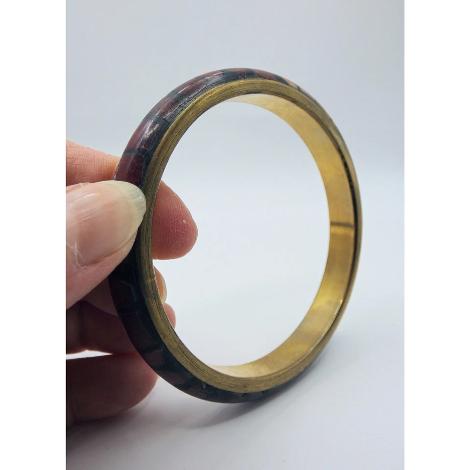 Vintage Indian Brass Shell Inlay Bangle Boho Festival Bracelet Ethnic Jewellery - Image 4 of 4